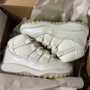 New Size 7c Toddler's Jordan 11 Retro Sail/Pearl Grey-White (DO3856 110)